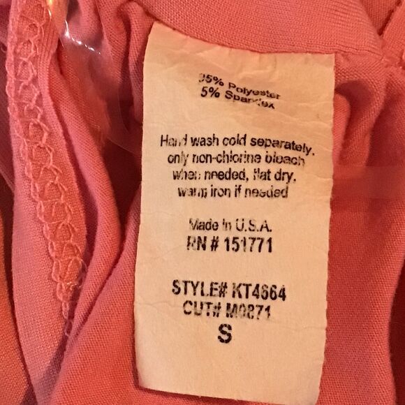 Le Lis Collection Pink Knit Wrap Halter Top Size Small - Picture 8 of 8